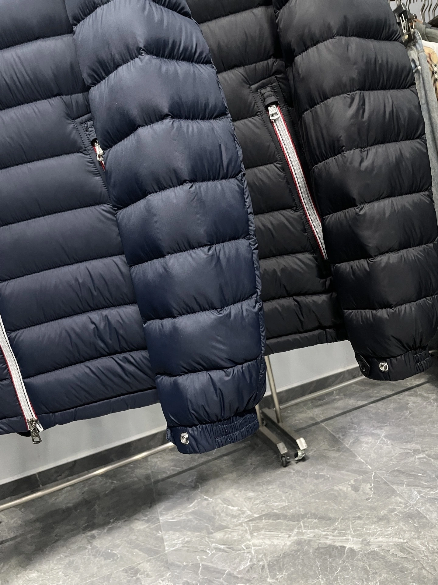 wg.luxury-- 7o9385r Down jacket white duck down nylon 2colour item: E-F000J1308-2